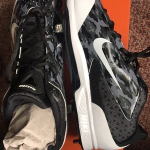 Nike Air Huarache Baseball Cleats, size 12.5